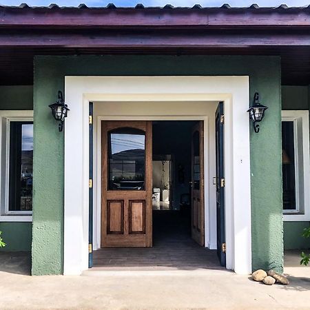 ホテル Hospedar Calafate - Los Lupinos エル・カラファテ エクステリア 写真